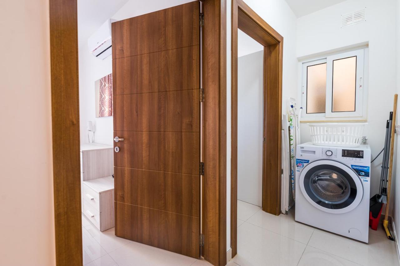 Sh6A- Qawra Prime Location 2 Bedroom Apartment St. Paul's Bay Exterior foto